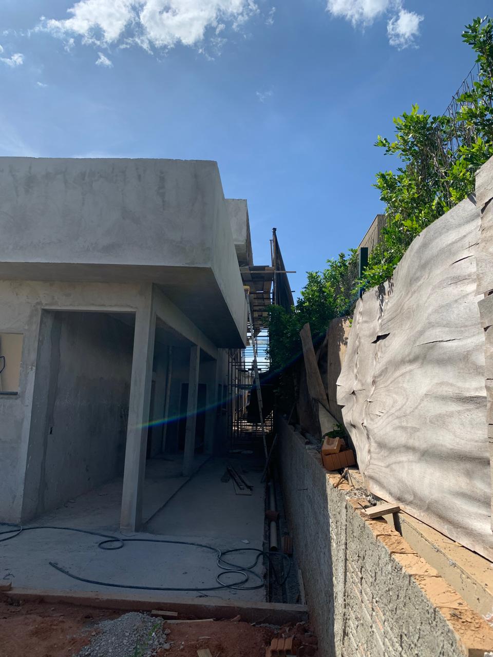 WhatsApp Image 2024-05-03 at 17.41.00 (3)